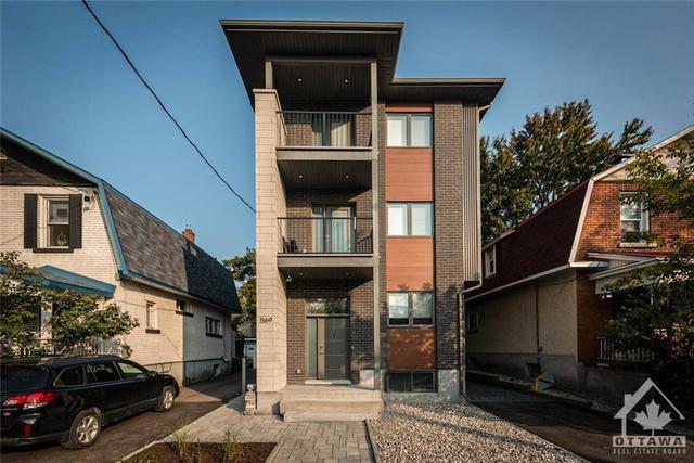 4 - 569 Mcleod Street, Condo with 2 bedrooms, 2 bathrooms and 1 parking in Ottawa ON | Image 1