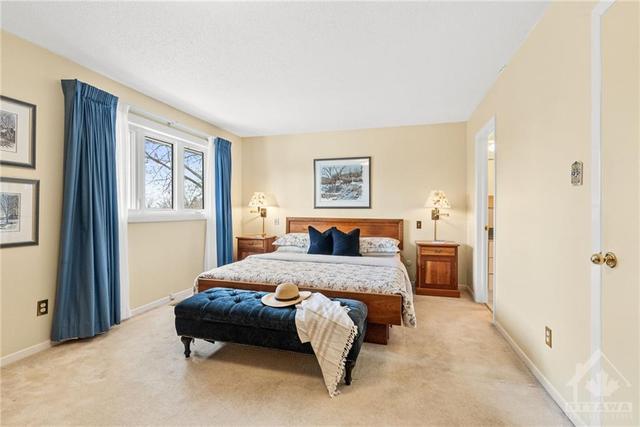 2481 Regina Street, House detached with 5 bedrooms, 4 bathrooms and 6 parking in Ottawa ON | Image 14