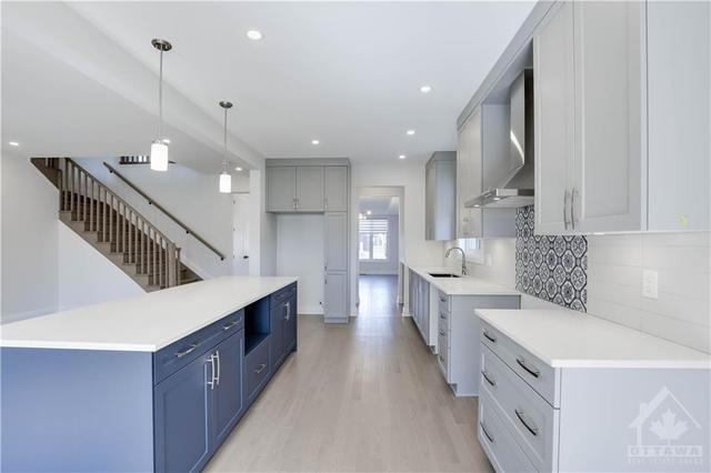 150 Orchestra Way, House detached with 4 bedrooms, 4 bathrooms and 4 parking in Ottawa ON | Image 7