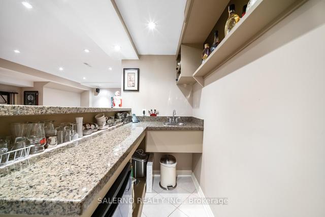 103 Appian Way, House detached with 4 bedrooms, 4 bathrooms and 9 parking in Vaughan ON | Image 22