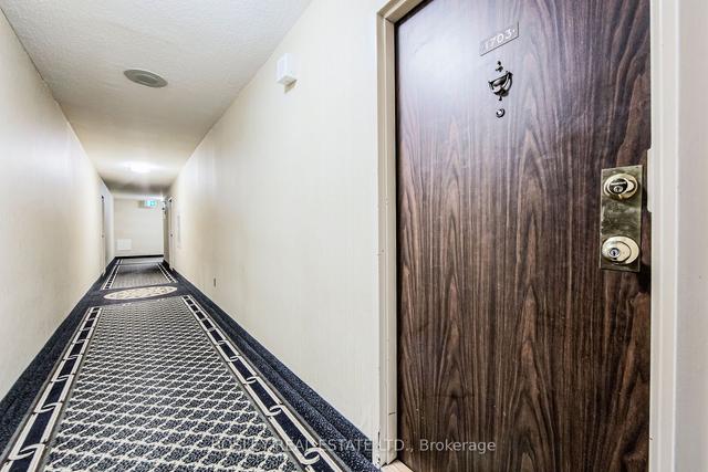1703 - 15 Torrance Rd, Condo with 2 bedrooms, 2 bathrooms and 1 parking in Toronto ON | Image 26