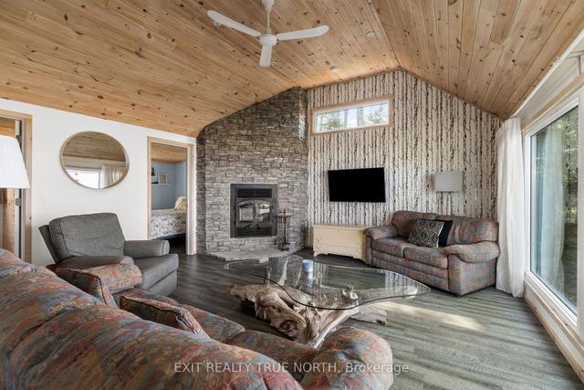 10396 Highway 17 N, House detached with 3 bedrooms, 2 bathrooms and 7 parking in Algoma, Unorganized, North Part ON | Image 36
