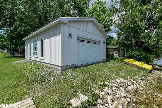 130 Crawford Road, House detached with 3 bedrooms, 1 bathrooms and 10 parking in Kawartha Lakes ON | Image 19
