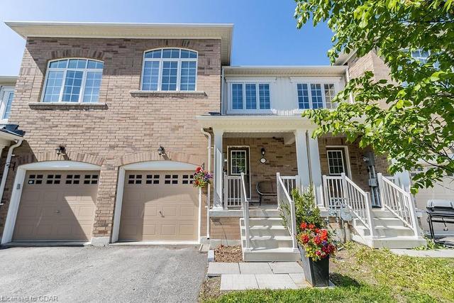 175 Law Drive, House attached with 3 bedrooms, 2 bathrooms and 3 parking in Guelph ON | Image 1