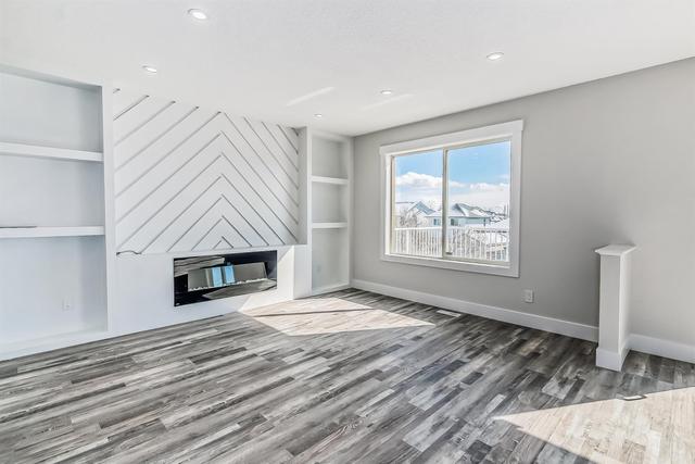 12325 Coventry Hills Way Ne, House detached with 4 bedrooms, 3 bathrooms and 4 parking in Calgary AB | Image 9