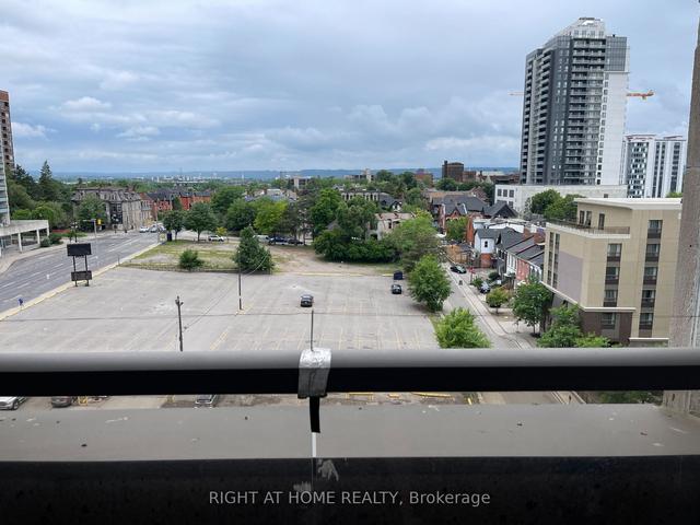 0708 - 150 Main St W, Condo with 1 bedrooms, 2 bathrooms and 1 parking in Hamilton ON | Image 11