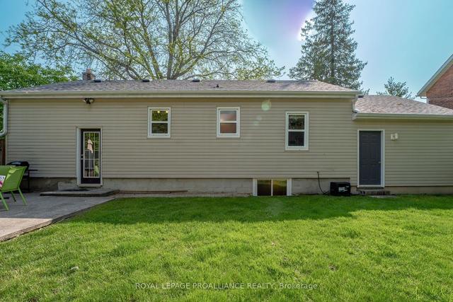 276 Herchimer Ave, House detached with 2 bedrooms, 2 bathrooms and 3 parking in Belleville ON | Image 24