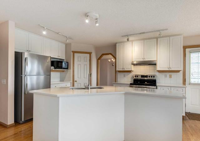 2273 Sirocco Drive Sw, House detached with 5 bedrooms, 3 bathrooms and 4 parking in Calgary AB | Image 14