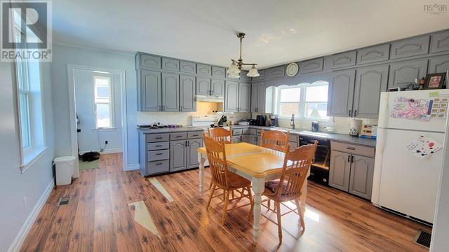 187 Brooklyn Shore Road, House detached with 3 bedrooms, 1 bathrooms and null parking in Queens NS | Image 10