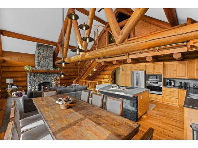40518 Thunderbird Ridge, House detached with 4 bedrooms, 3 bathrooms and 6 parking in Squamish BC | Image 13