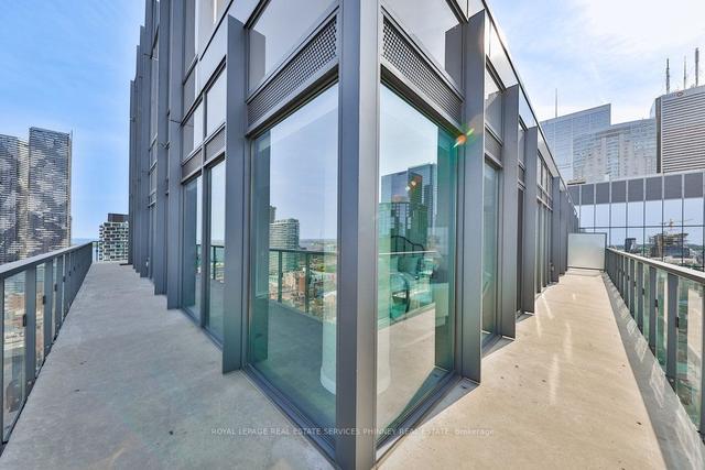2501 - 60 Colborne St, Condo with 3 bedrooms, 4 bathrooms and 2 parking in Toronto ON | Image 25