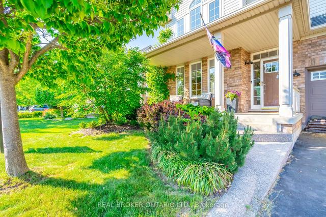 2183 Austin Crt, House detached with 4 bedrooms, 4 bathrooms and 4 parking in Burlington ON | Image 12