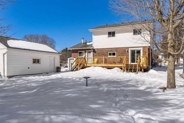32 Second St, House detached with 3 bedrooms, 2 bathrooms and 7 parking in Prince Edward County ON | Image 31