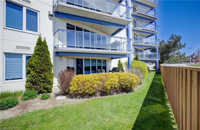 106 - 9 Pine Street, House attached with 2 bedrooms, 2 bathrooms and 1 parking in Lambton Shores ON | Image 8