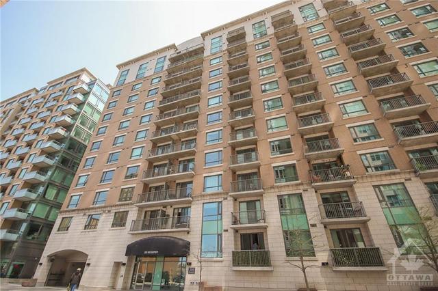 1001 - 200 Besserer Street, Condo with 1 bedrooms, 1 bathrooms and 1 parking in Ottawa ON | Image 1