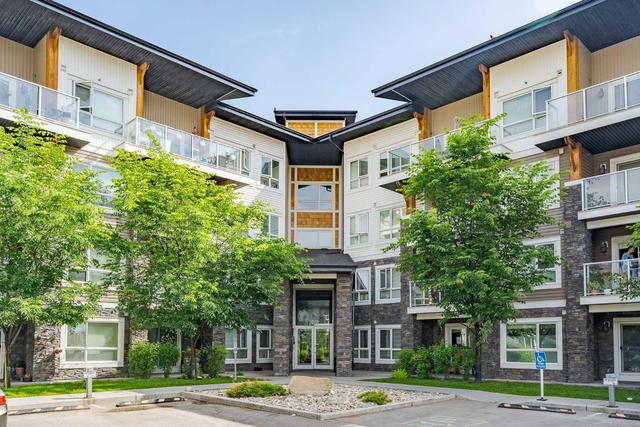 2301 - 240 Skyview Ranch Road Ne, Condo with 1 bedrooms, 1 bathrooms and 1 parking in Calgary AB | Image 2