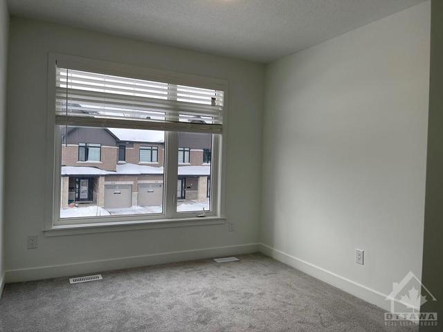 318 Ibanez Walk, Townhouse with 3 bedrooms, 4 bathrooms and 2 parking in Ottawa ON | Image 11