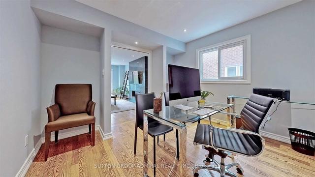 79 Rockwood Cres, House detached with 5 bedrooms, 5 bathrooms and 6 parking in Vaughan ON | Image 38