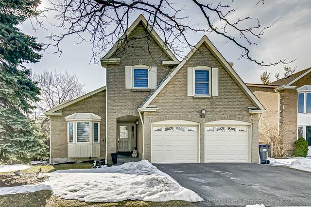 34 Moffatt Ave, House detached with 3 bedrooms, 3 bathrooms and 4 parking in Brampton ON | Image 1