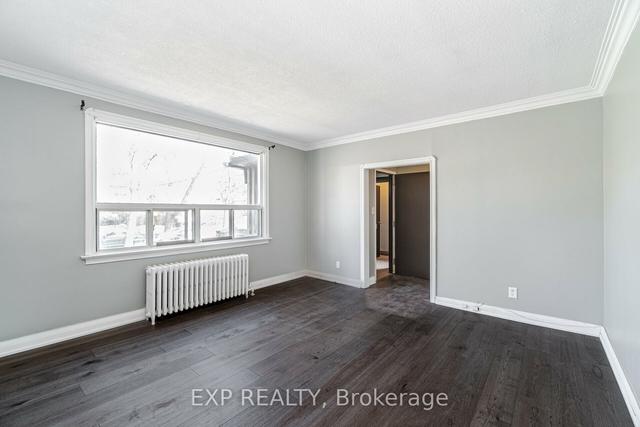 main - 70 Spencer Ave, House detached with 2 bedrooms, 1 bathrooms and 2 parking in Toronto ON | Image 11