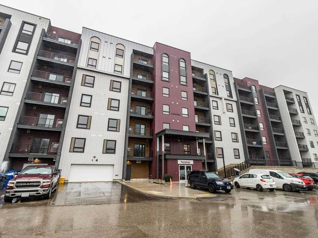 314 - 4 Spice Way, Condo with 1 bedrooms, 1 bathrooms and 1 parking in Barrie ON | Image 1