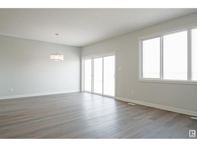 18147 70 St Nw, House detached with 3 bedrooms, 2 bathrooms and null parking in Edmonton AB | Image 6
