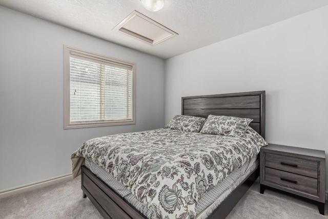 66 Bridleridge Green Sw, House detached with 3 bedrooms, 2 bathrooms and 2 parking in Calgary AB | Image 36