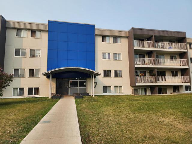 212 - 7 Clearwater Crescent, Condo with 2 bedrooms, 1 bathrooms and 1 parking in Wood Buffalo AB | Image 1