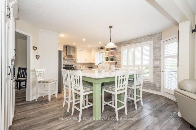53 Howden Cres, House detached with 4 bedrooms, 4 bathrooms and 4 parking in Guelph ON | Image 35