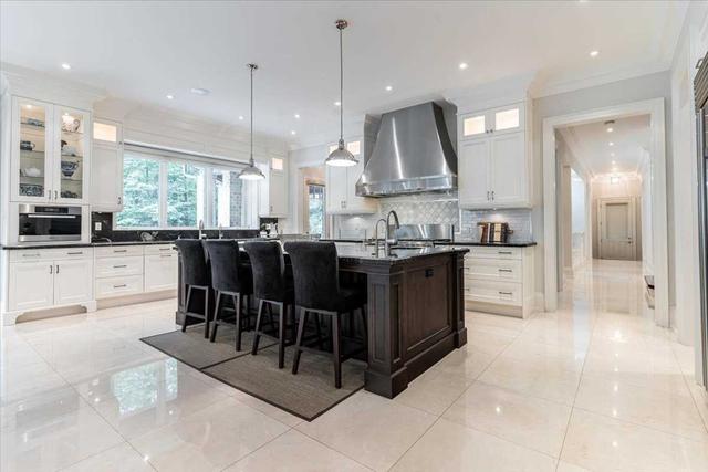 2160 Gordon Dr, House detached with 6 bedrooms, 9 bathrooms and 18 parking in Mississauga ON | Image 6