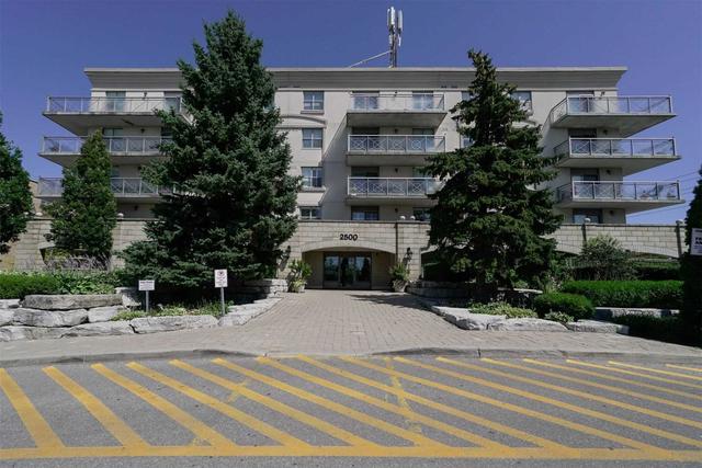 405 - 2500 Rutherford Rd, Condo with 2 bedrooms, 2 bathrooms and 0 parking in Vaughan ON | Image 1