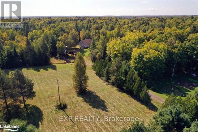 12077 Hwy 522, House detached with 3 bedrooms, 2 bathrooms and 4 parking in Parry Sound, Unorganized, Centre Part ON | Image 33
