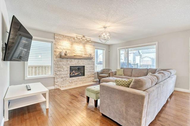 223 Chapalina Heights Se, House detached with 5 bedrooms, 3 bathrooms and 4 parking in Calgary AB | Image 4