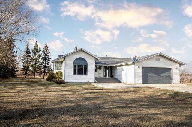 10314 95 Avenue, House detached with 4 bedrooms, 3 bathrooms and null parking in Sexsmith AB | Image 1