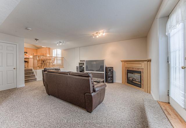 52 Frasson Dr, House detached with 2 bedrooms, 2 bathrooms and 4 parking in Guelph ON | Image 15
