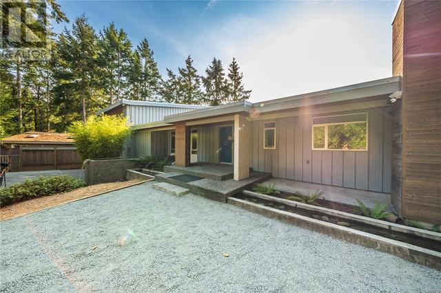 921 Pat Burns Ave, House detached with 4 bedrooms, 4 bathrooms and 4 parking in Nanaimo B BC | Image 47