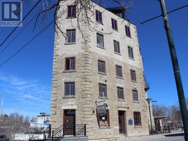 01 - 7 Mill St, Condo with 1 bedrooms, 1 bathrooms and 1 parking in Mississippi Mills ON | Image 1