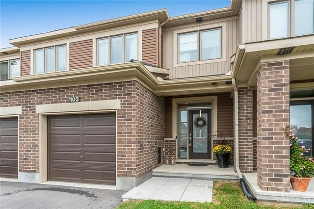 102 Livorno Court, Townhouse with 3 bedrooms, 3 bathrooms and 3 parking in Ottawa ON | Image 1