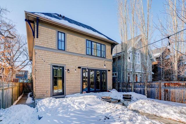 2014 44 Avenue Sw, House detached with 4 bedrooms, 3 bathrooms and 2 parking in Calgary AB | Image 50