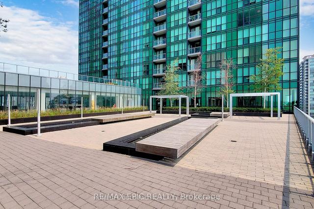 1009 - 11 Bogert Ave, Condo with 1 bedrooms, 2 bathrooms and 1 parking in Toronto ON | Image 18