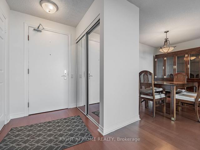 2410 - 61 Town Centre Crt, Condo with 3 bedrooms, 2 bathrooms and 1 parking in Toronto ON | Image 2