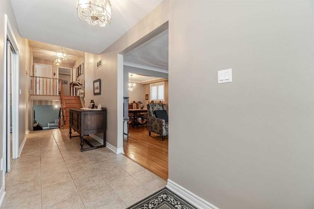 55 Oakhill Rd, House detached with 3 bedrooms, 3 bathrooms and 6 parking in Vaughan ON | Image 25