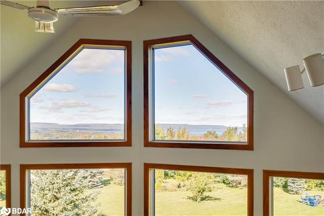 317619 3rd Line, House detached with 5 bedrooms, 2 bathrooms and null parking in Meaford ON | Image 21