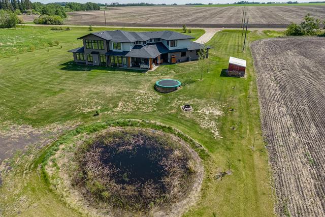 39504 Range Road 282, House detached with 5 bedrooms, 4 bathrooms and null parking in Lacombe County AB | Image 6