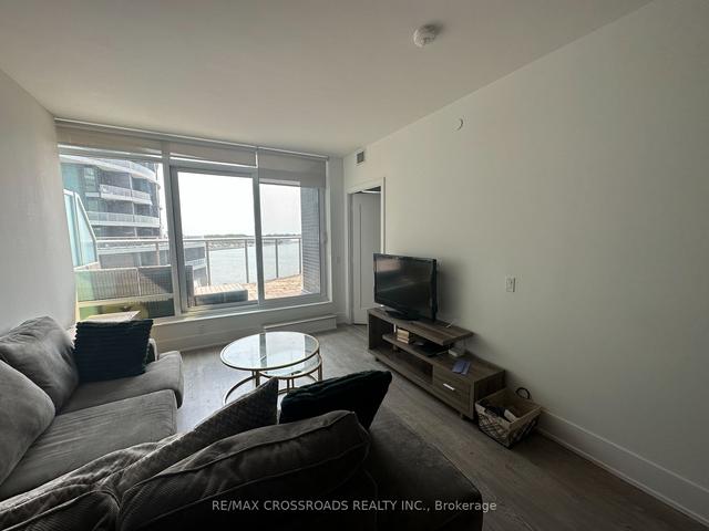 707 - 1 Edgewater Dr, Condo with 1 bedrooms, 2 bathrooms and 1 parking in Toronto ON | Image 11