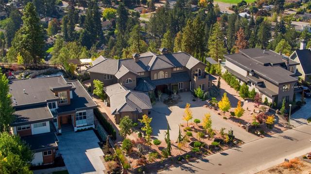 1035 Westpoint Drive, House detached with 5 bedrooms, 5 bathrooms and 7 parking in Kelowna BC | Image 38