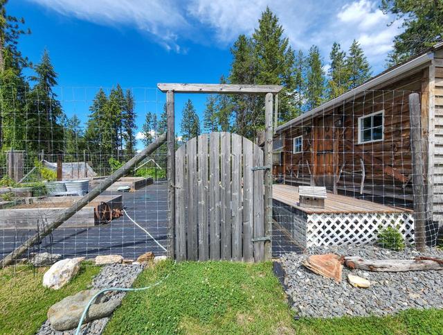 4351 Poplar Ridge Road, House detached with 2 bedrooms, 3 bathrooms and 8 parking in Central Kootenay H BC | Image 41
