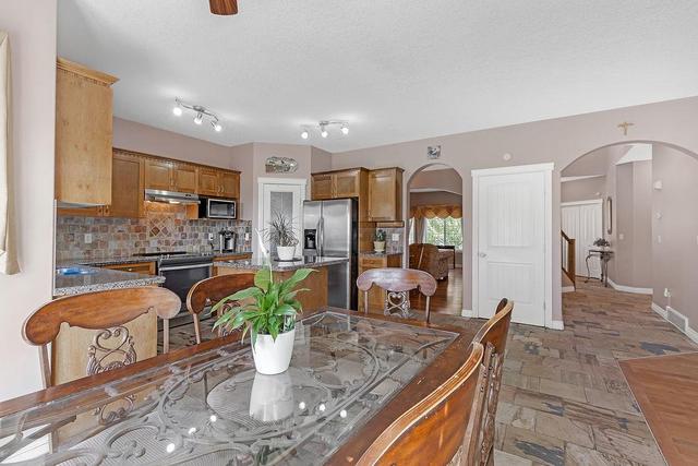 111 East Lakeview Court, House detached with 4 bedrooms, 2 bathrooms and 4 parking in Chestermere AB | Image 9