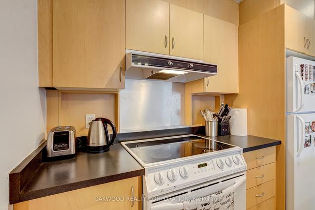 710 - 18 Beverley St, Condo with 1 bedrooms, 1 bathrooms and 0 parking in Toronto ON | Image 5