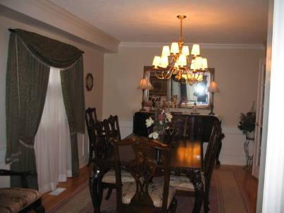 8 Lehman Cres, House detached with 4 bedrooms, 3 bathrooms and 4 parking in Markham ON | Image 6